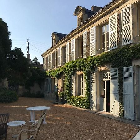 Saint-Jean-de-Thouars Chambres D'Hotes Le Clos De Bonneval מראה חיצוני תמונה